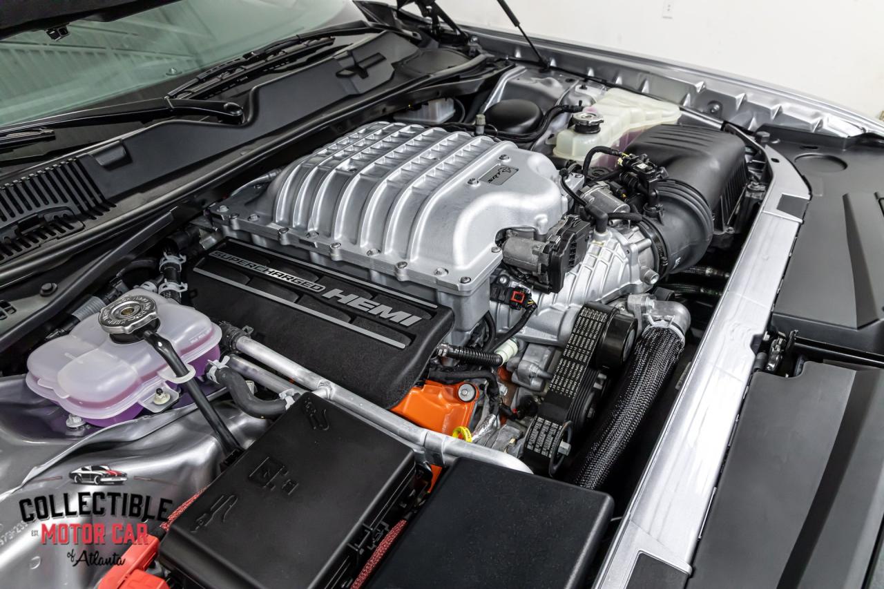 2016 Dodge Challenger SRT Hellcat