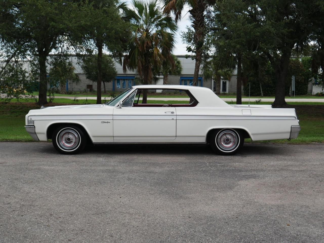 1963 Oldsmobile Starfire