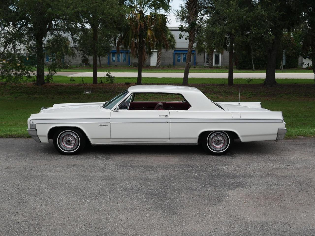 1963 Oldsmobile Starfire