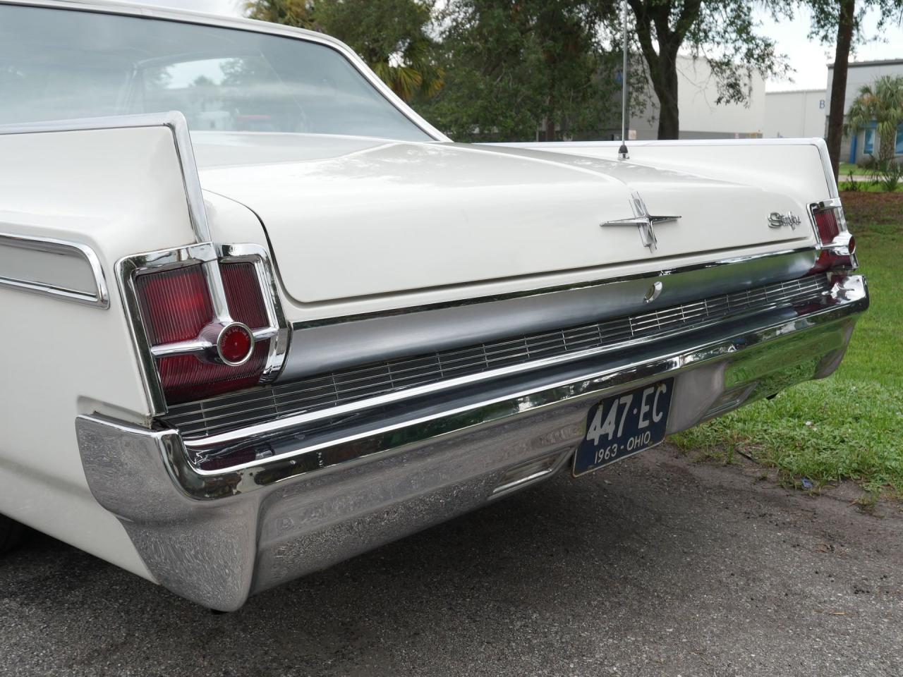 1963 Oldsmobile Starfire