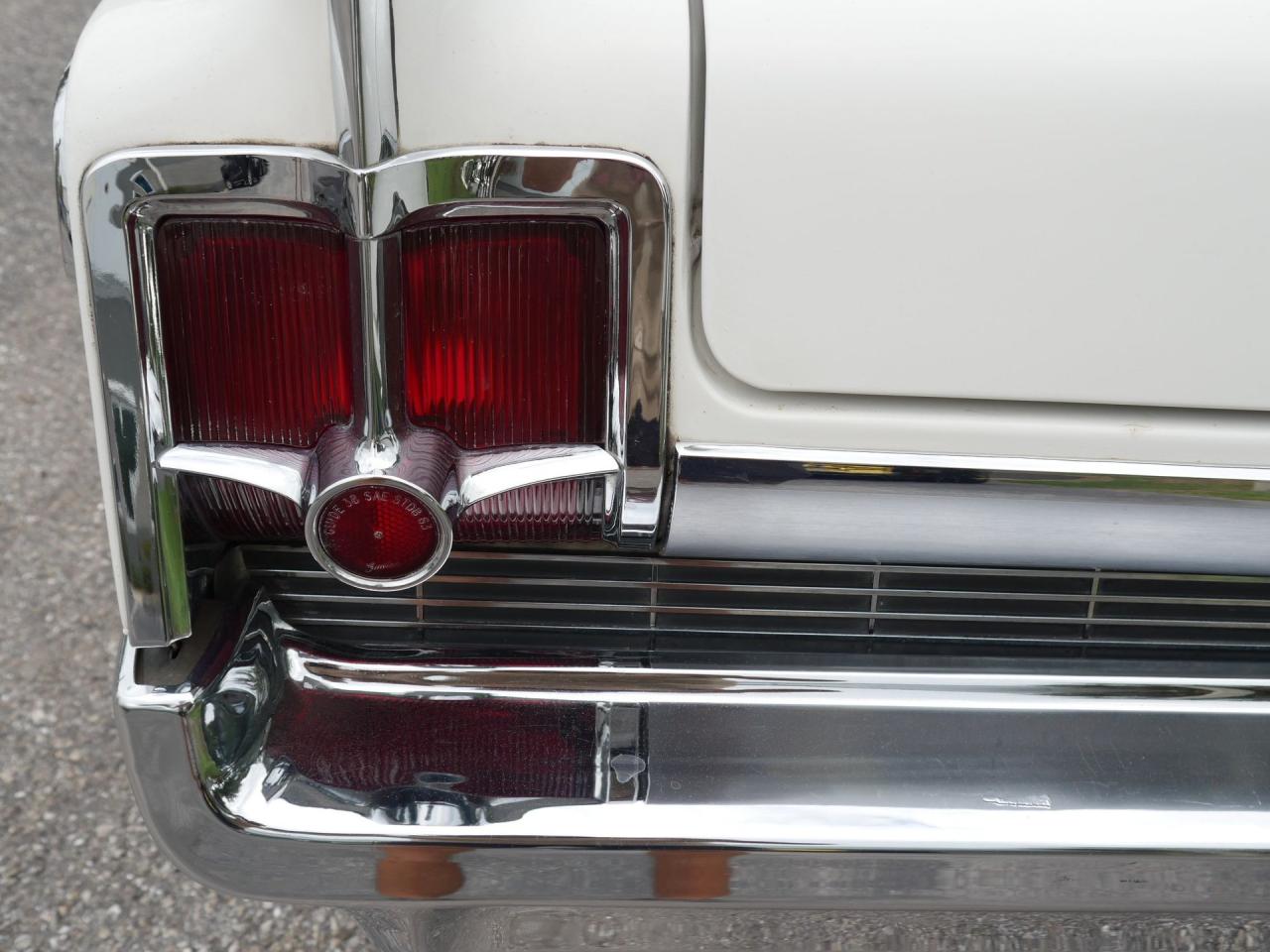 1963 Oldsmobile Starfire
