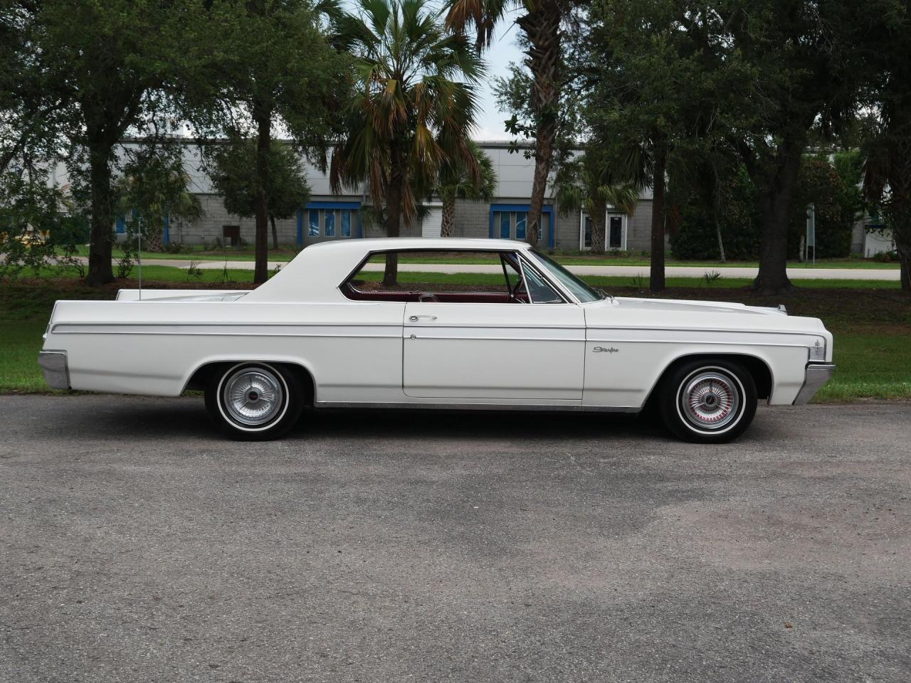 1963 Oldsmobile Starfire