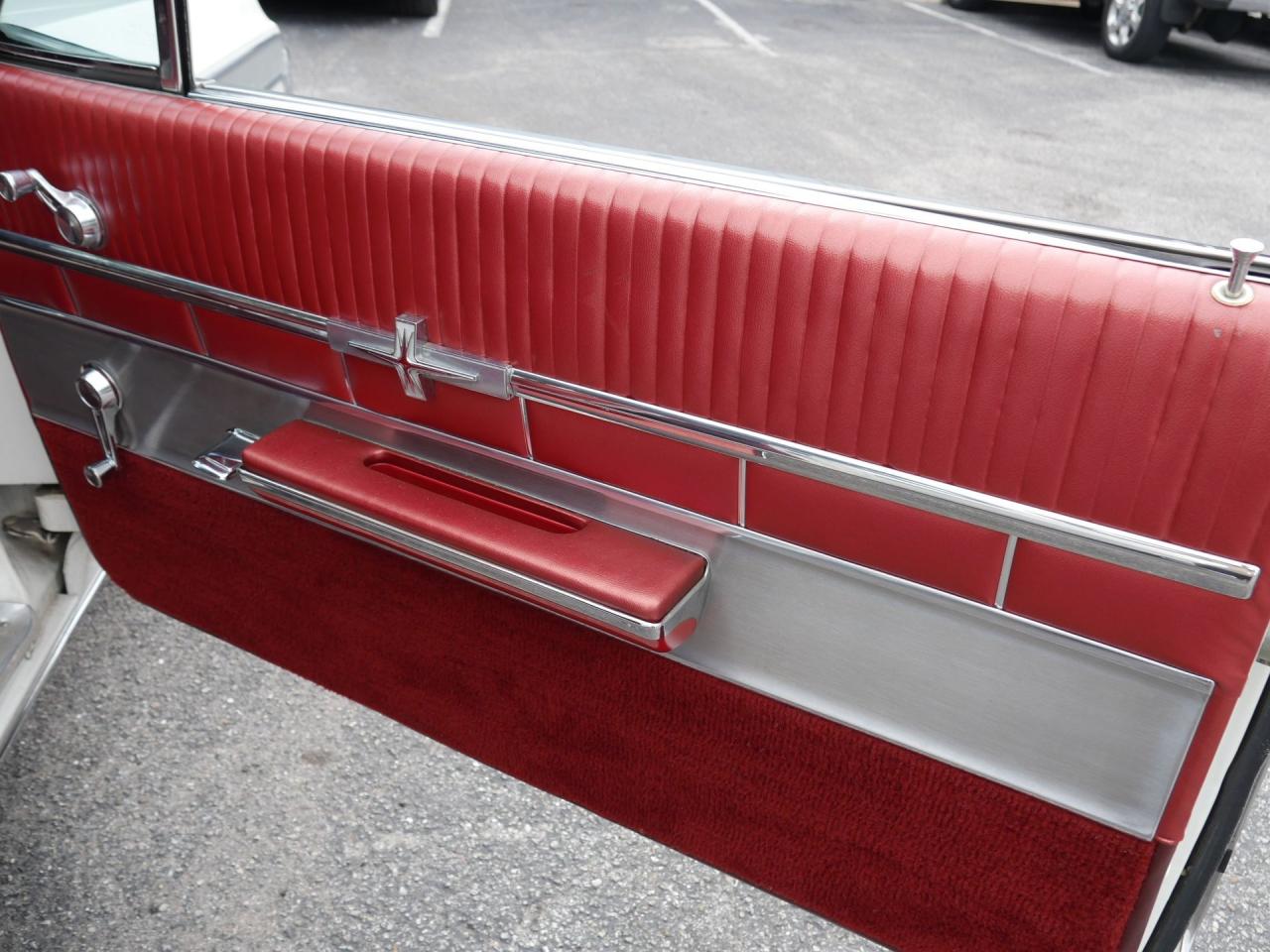 1963 Oldsmobile Starfire