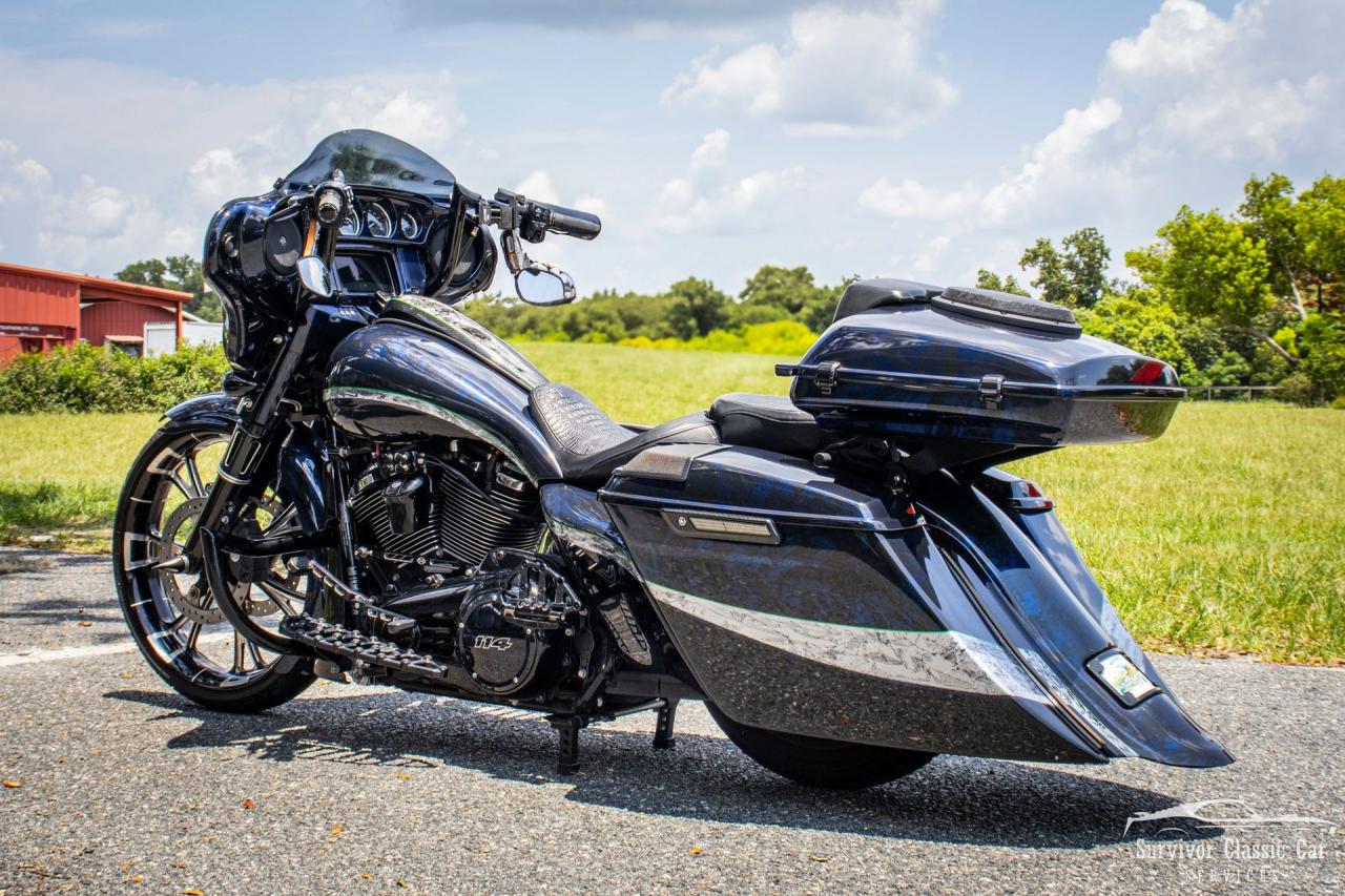 2022 Harley Davidson Street Glide Bagger