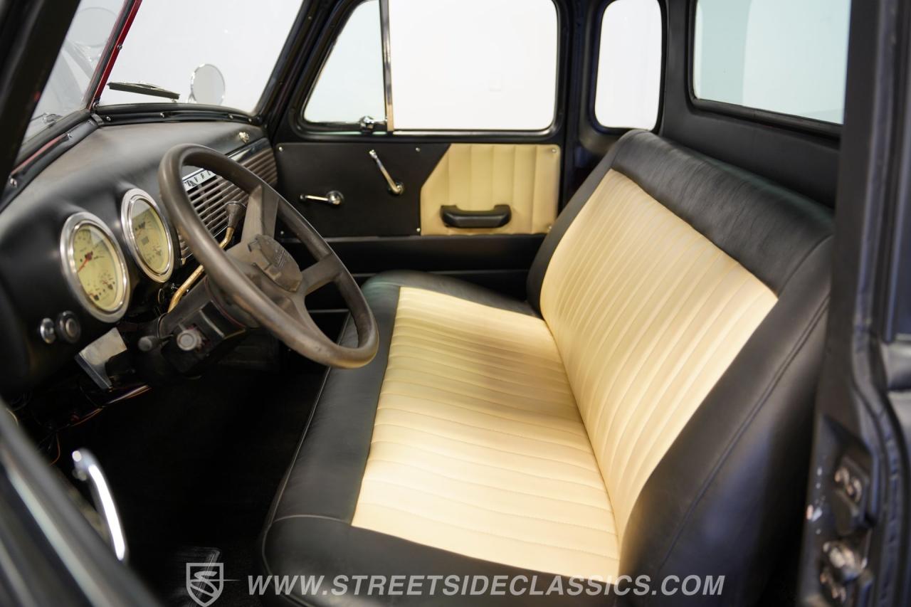 1952 Chevrolet 3100 5 Window Restomod