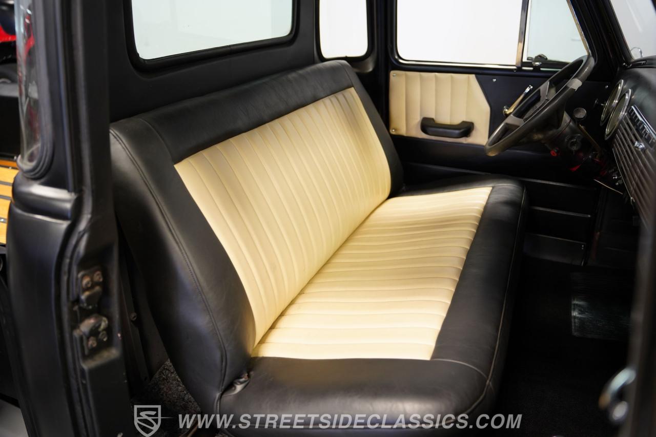 1952 Chevrolet 3100 5 Window Restomod