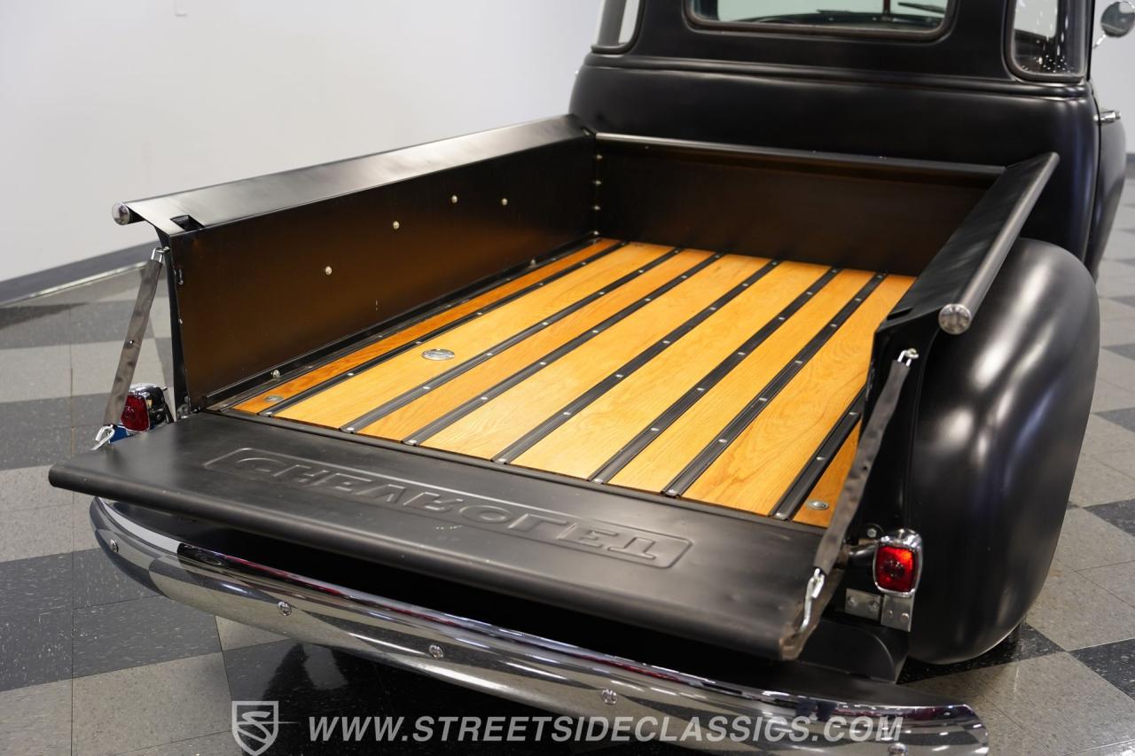 1952 Chevrolet 3100 5 Window Restomod