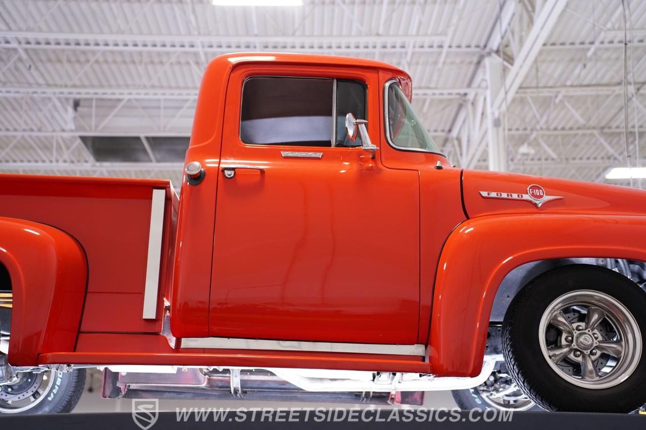 1956 Ford F-100 Custom Cab