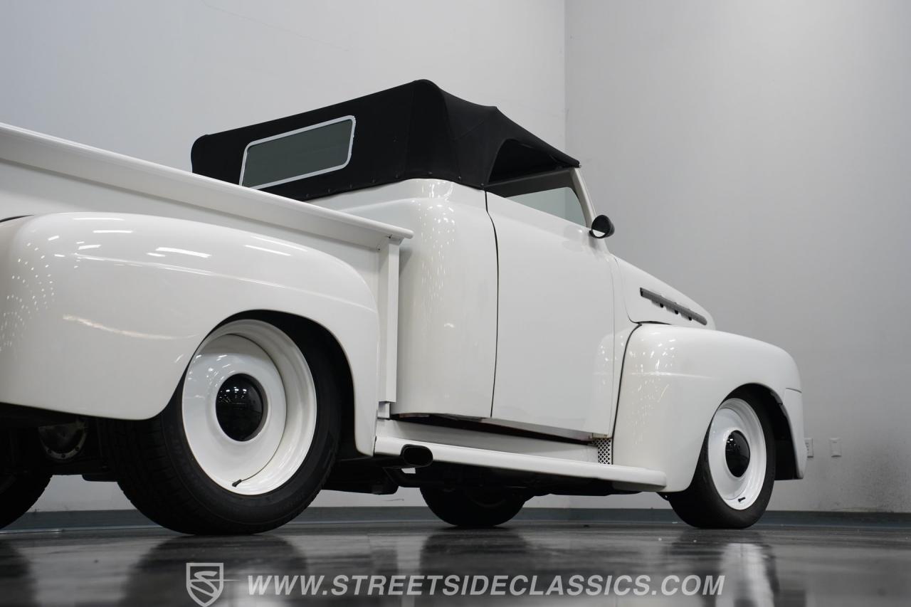 1952 Ford F-1 Roadster Pickup