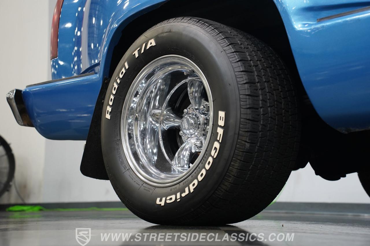 1957 Chevrolet 3100 Big Window