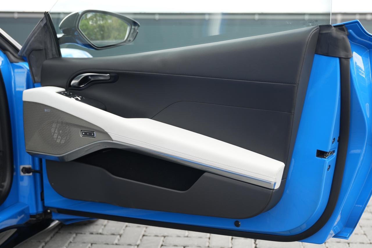 2022 Lotus Emira