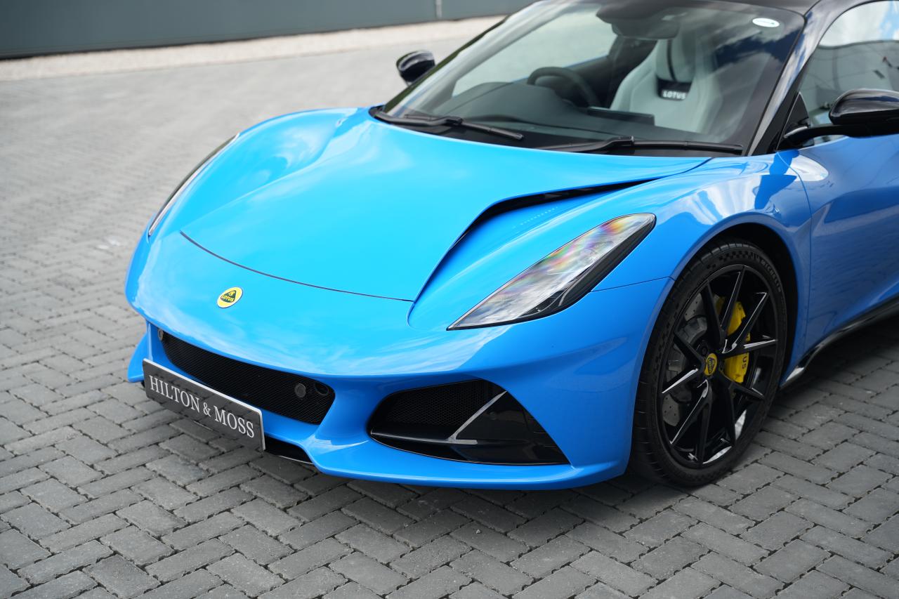 2022 Lotus Emira
