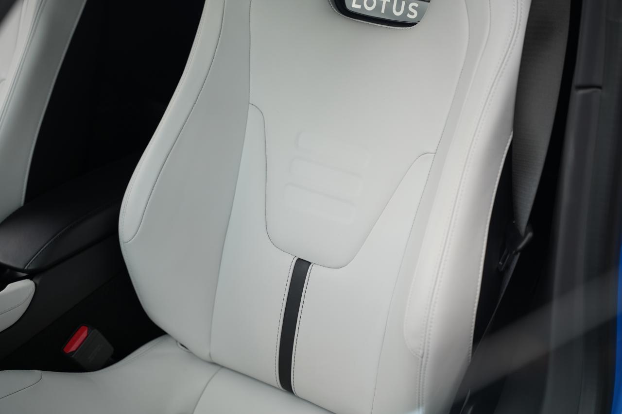 2022 Lotus Emira
