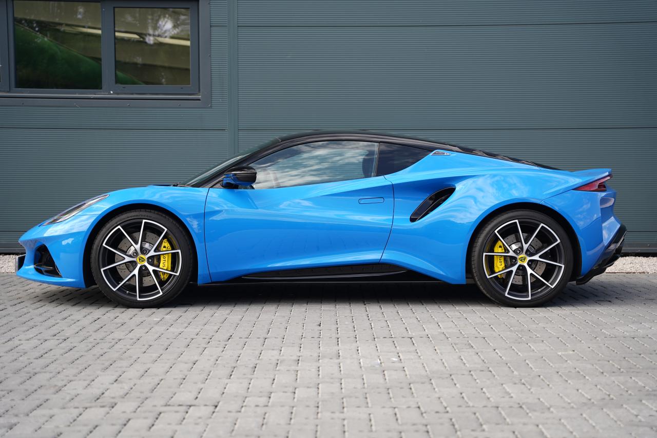 2023 Lotus Emira