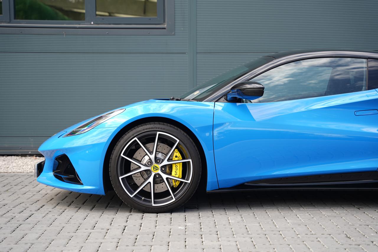 2023 Lotus Emira