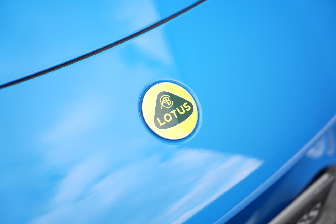 2023 Lotus Emira