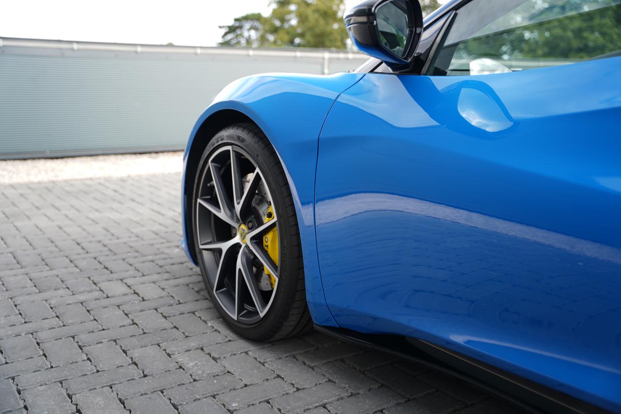 2023 Lotus Emira