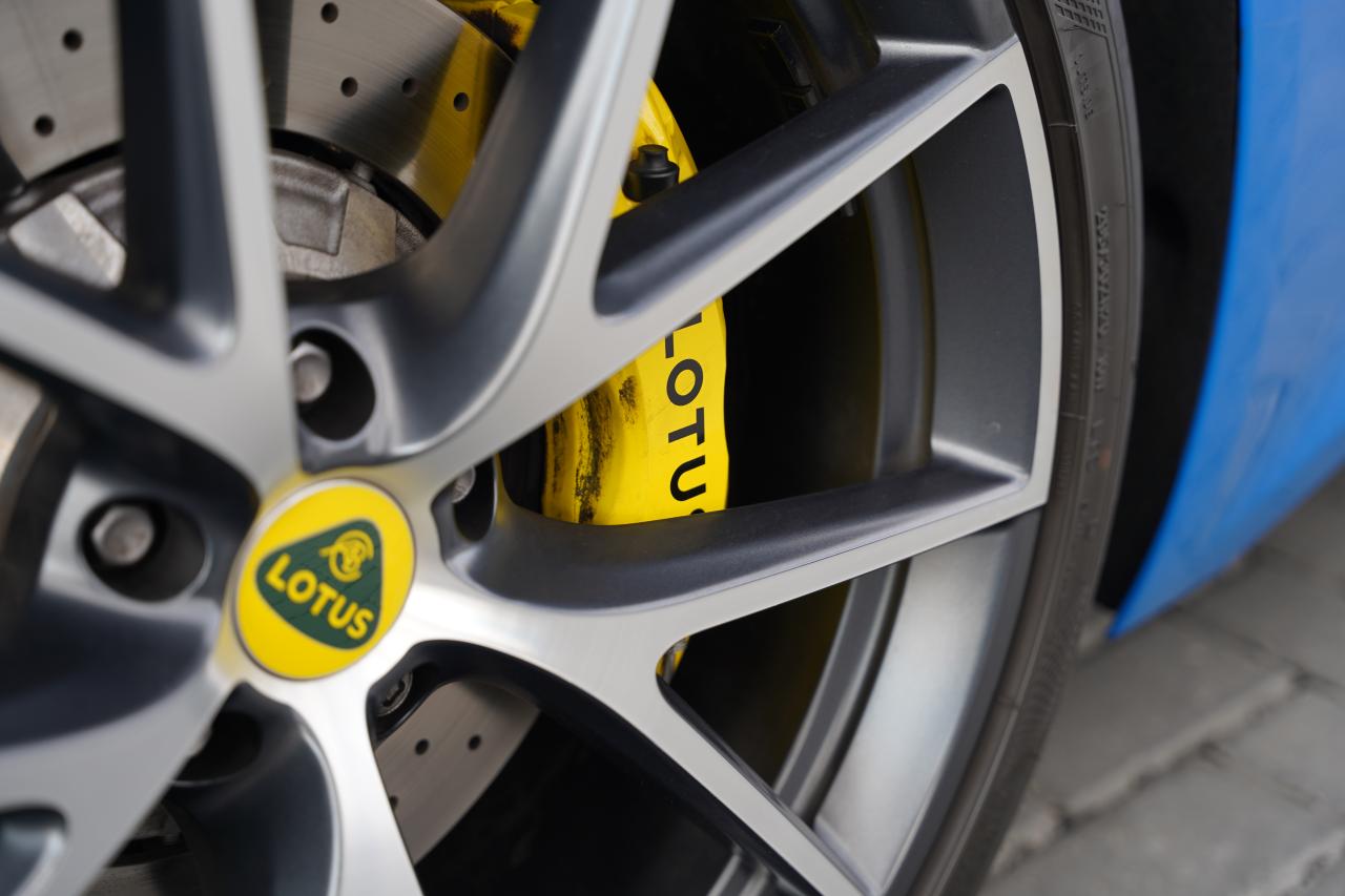 2023 Lotus Emira