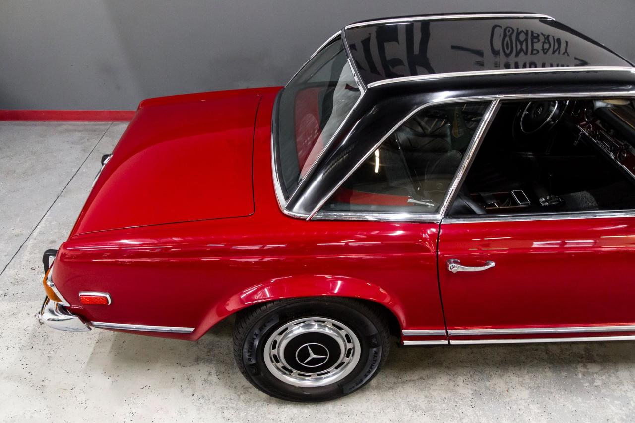 1970 Mercedes - Benz 280 SL Pagoda