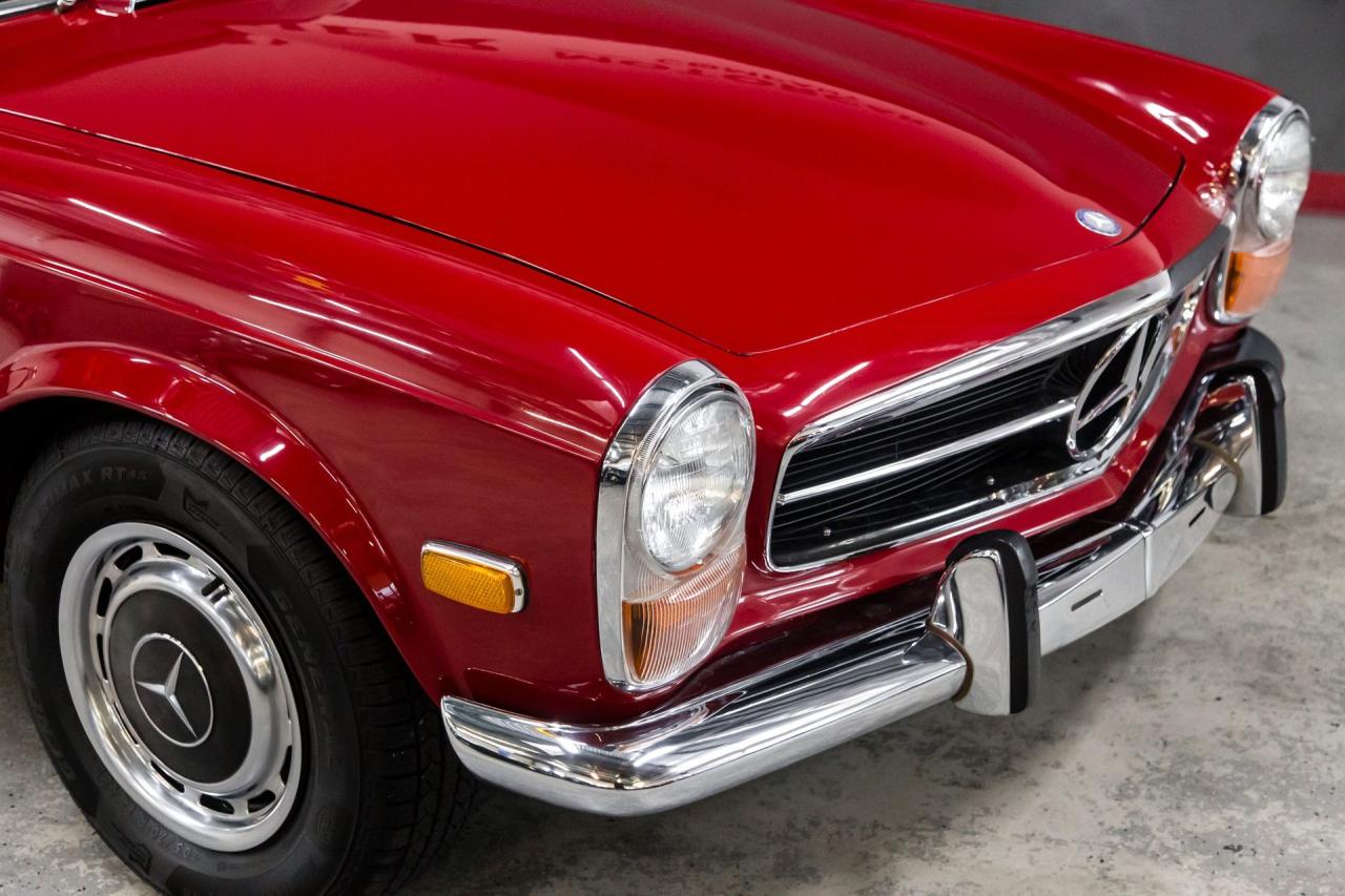 1970 Mercedes - Benz 280 SL Pagoda