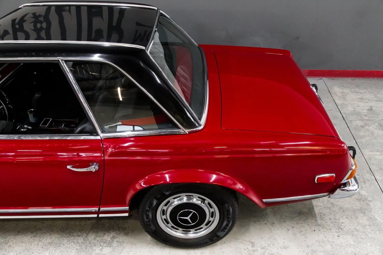 1970 Mercedes - Benz 280 SL Pagoda