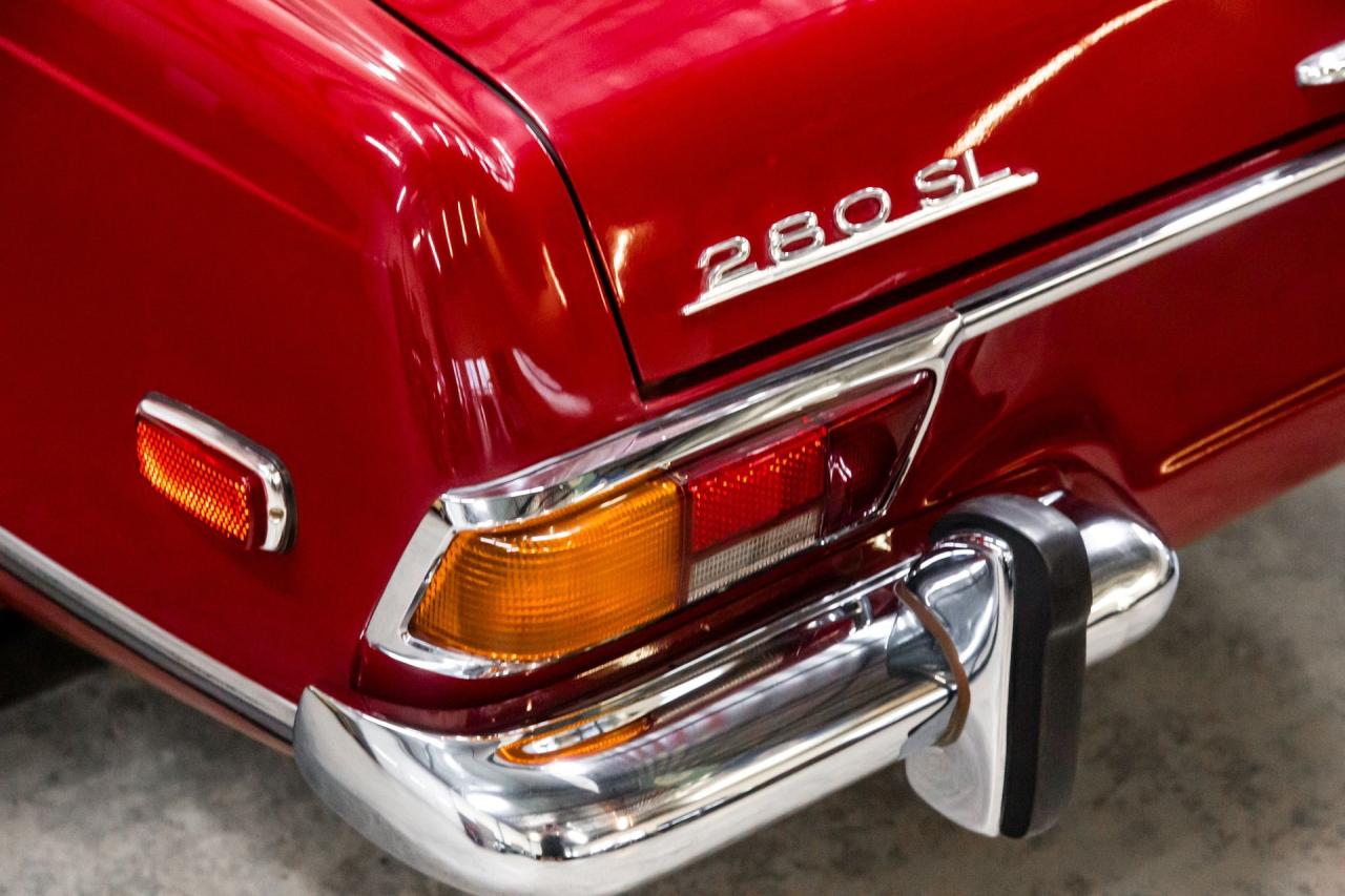 1970 Mercedes - Benz 280 SL Pagoda