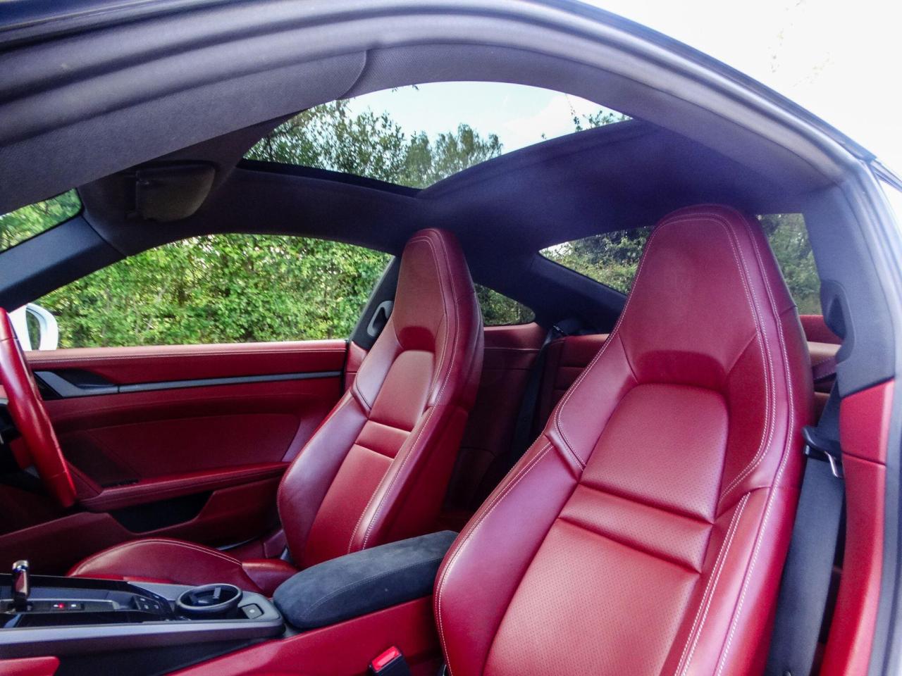 2019 Porsche 3.0T 992 Carrera 4S PDK 4WD Euro 6 (s/s) 2dr