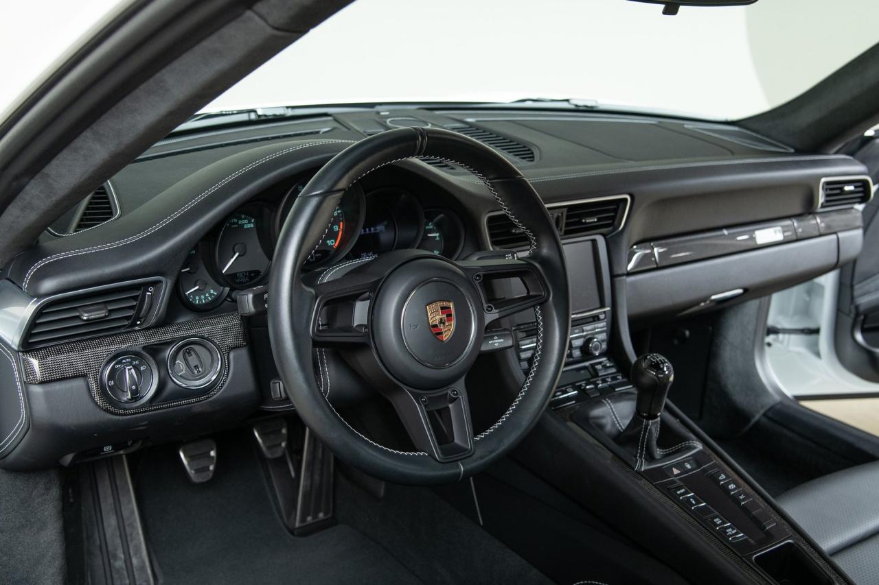 2016 Porsche 911R