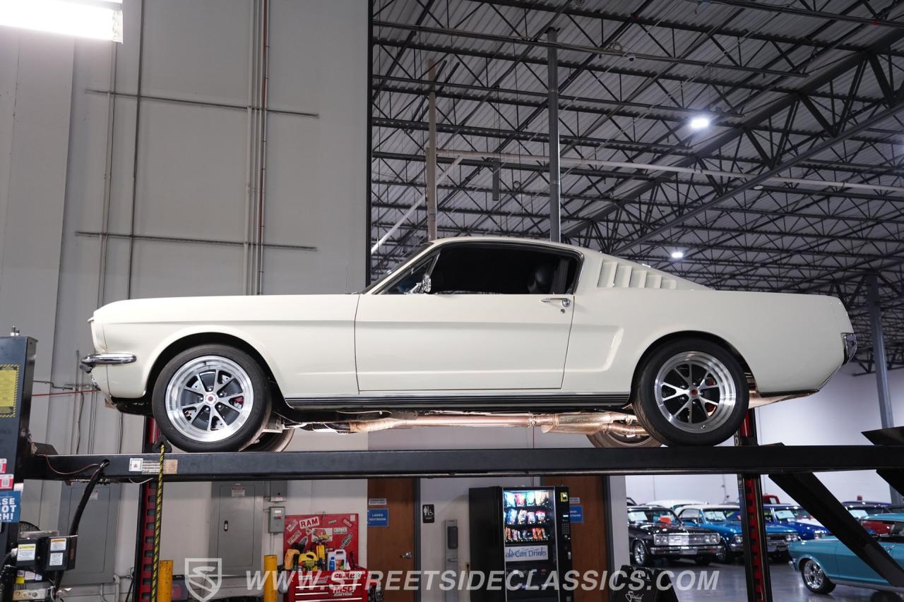 1965 Ford Mustang Fastback 427 Pro Touring