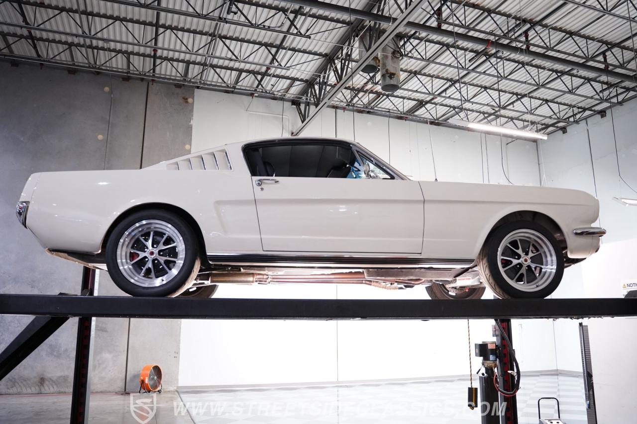 1965 Ford Mustang Fastback 427 Pro Touring