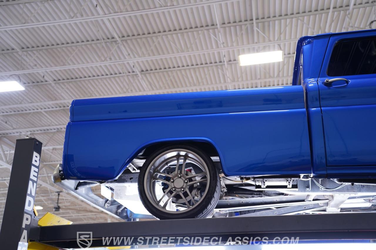 1963 Chevrolet C10 Fleetside Restomod