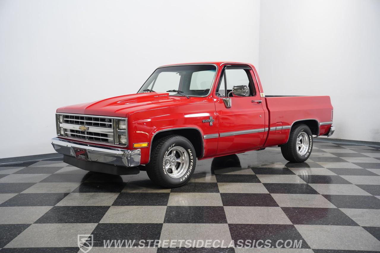 1986 Chevrolet C10 LS Restomod