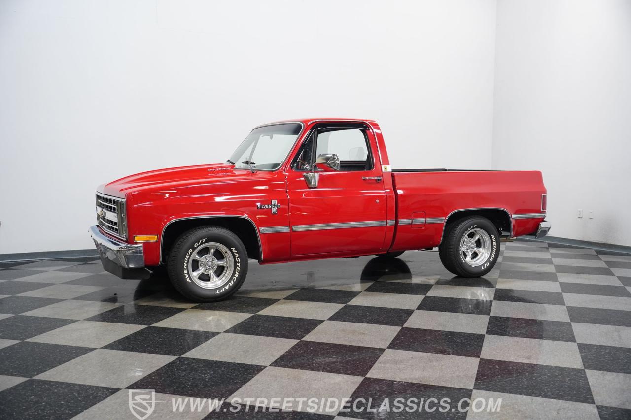 1986 Chevrolet C10 LS Restomod