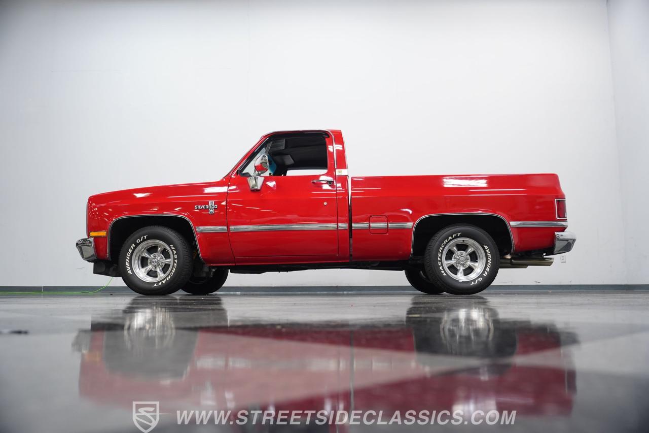 1986 Chevrolet C10 LS Restomod