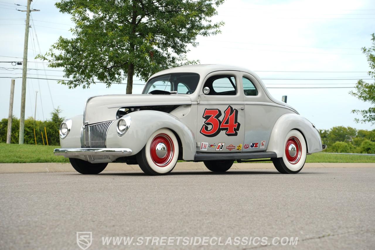1940 Ford 5-Window Coupe
