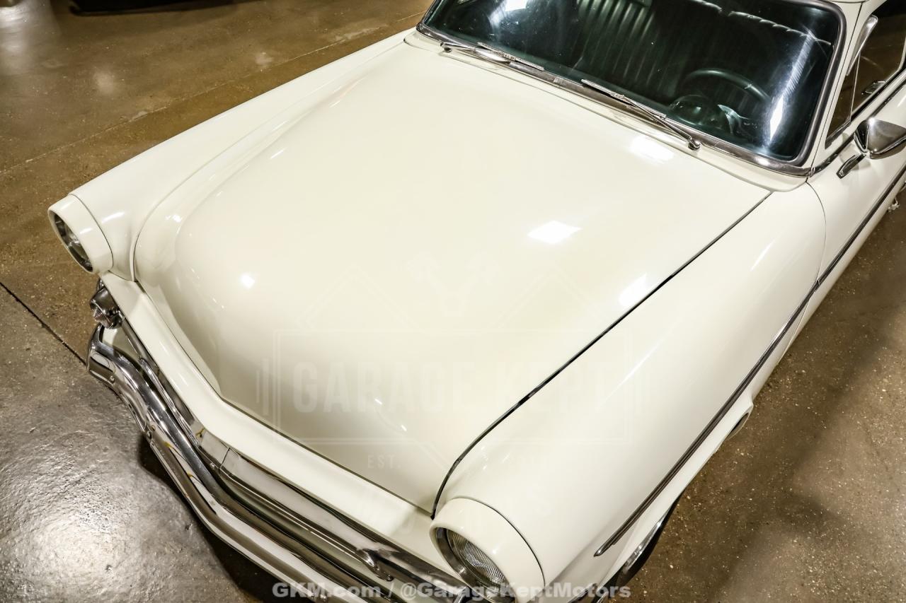 1954 Ford Crestline Skyliner
