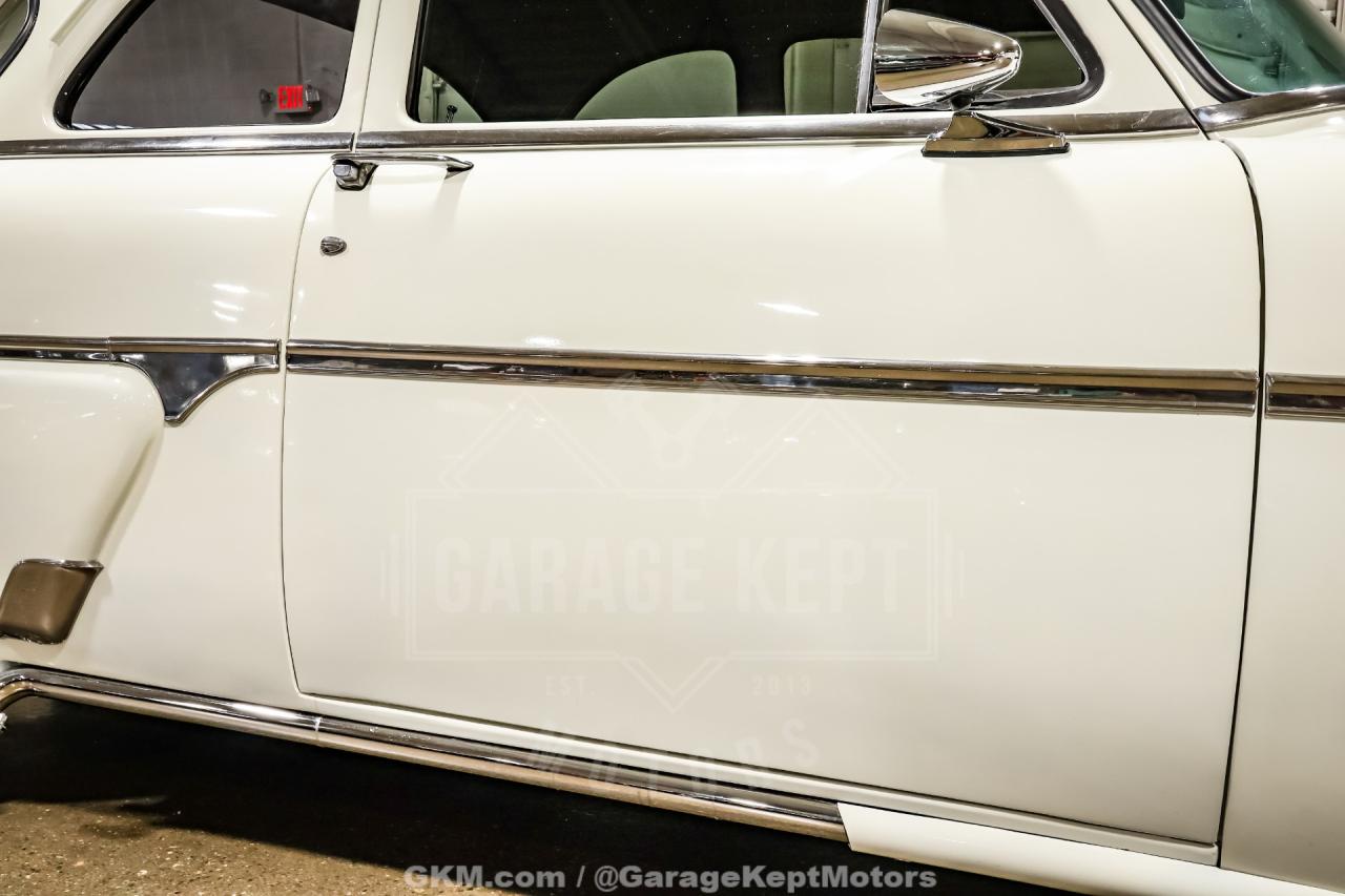 1954 Ford Crestline Skyliner