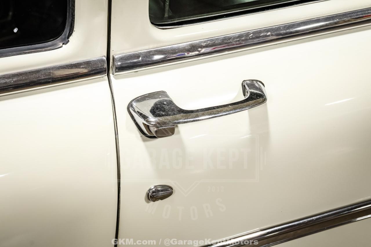 1954 Ford Crestline Skyliner