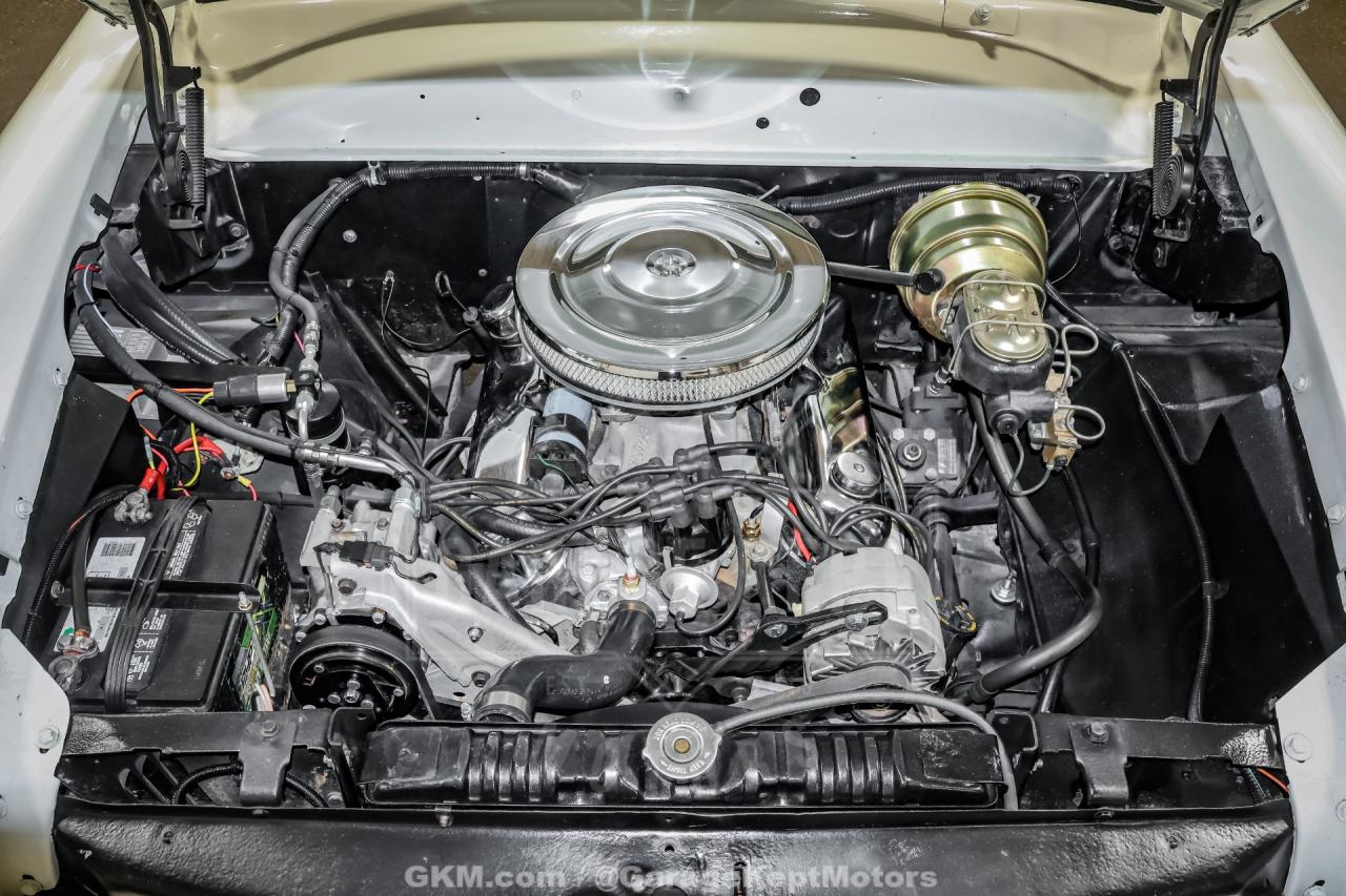 1954 Ford Crestline Skyliner