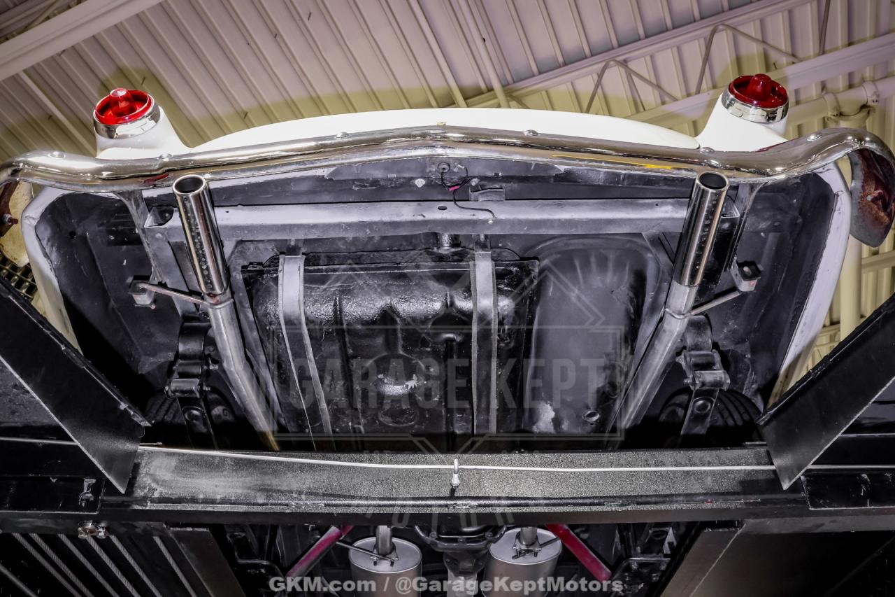 1954 Ford Crestline Skyliner