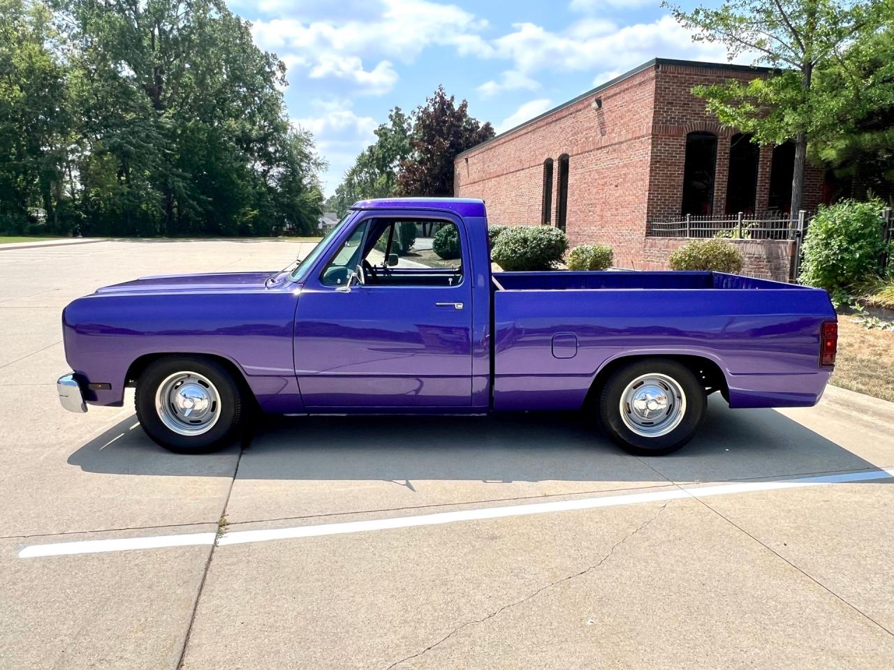 1987 Dodge D100