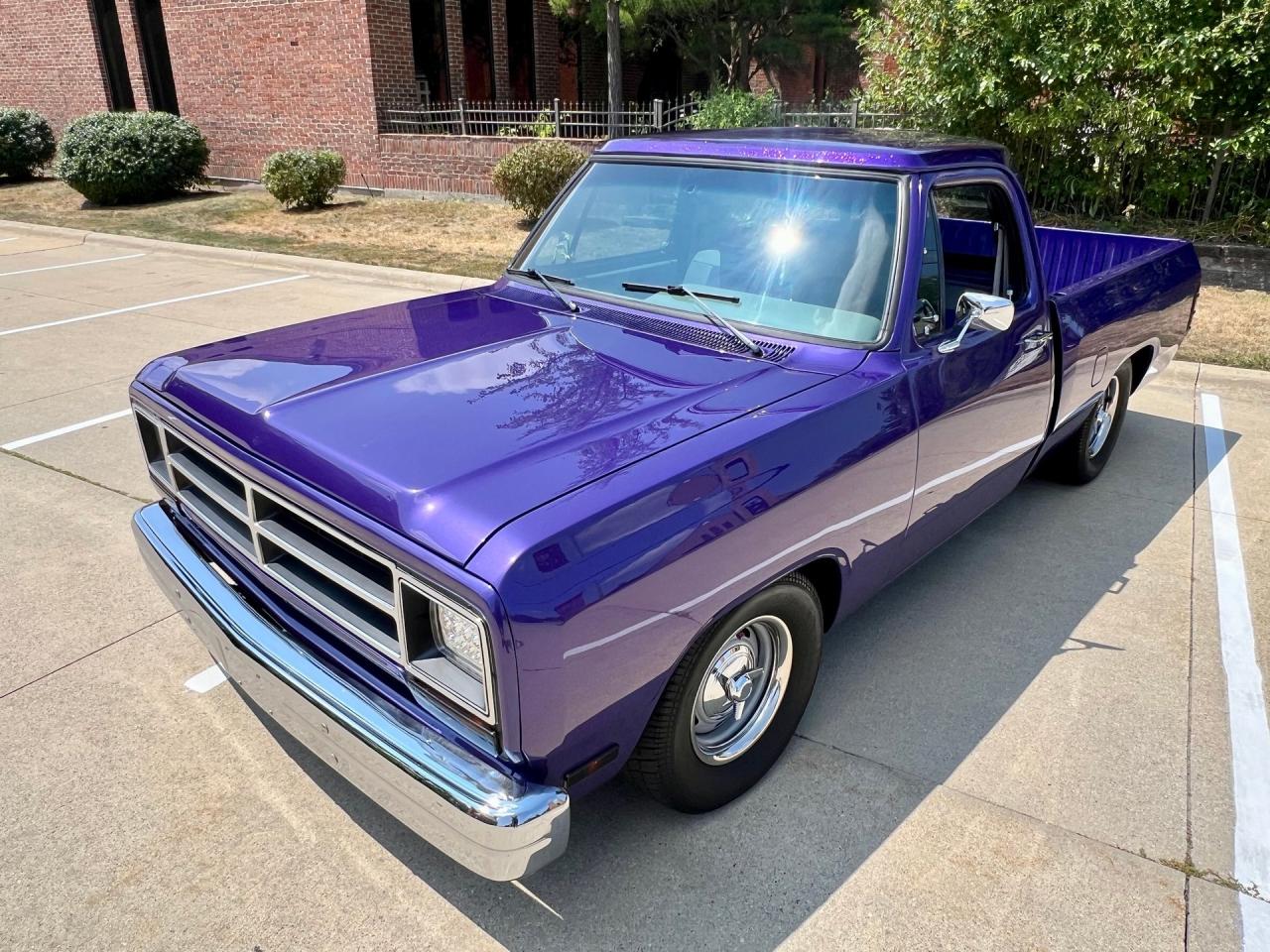 1987 Dodge D100