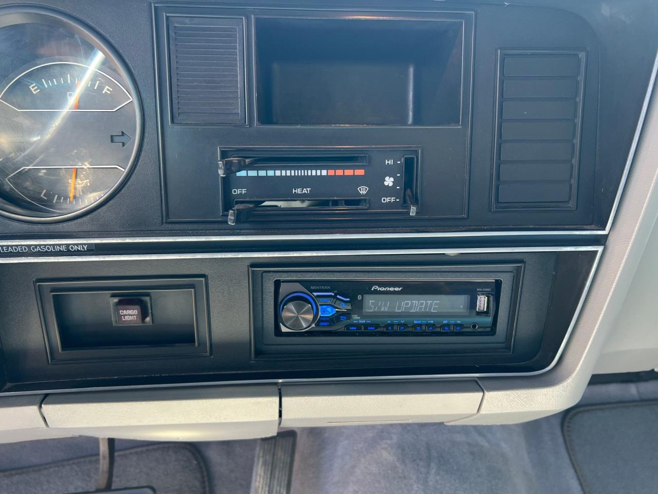 1987 Dodge D100