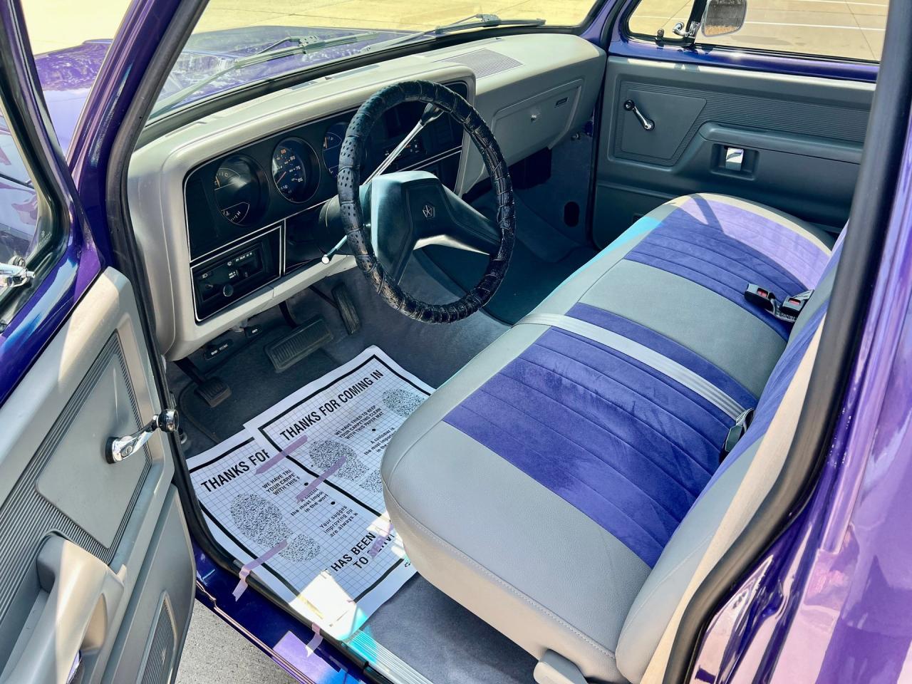 1987 Dodge D100