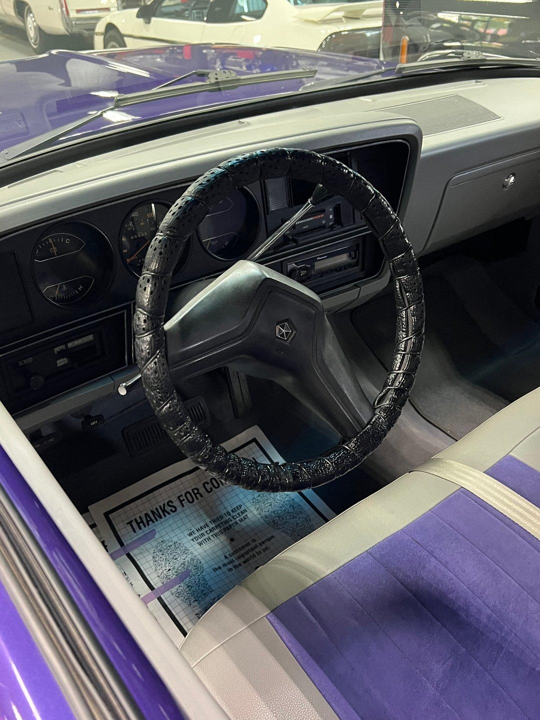 1987 Dodge D100