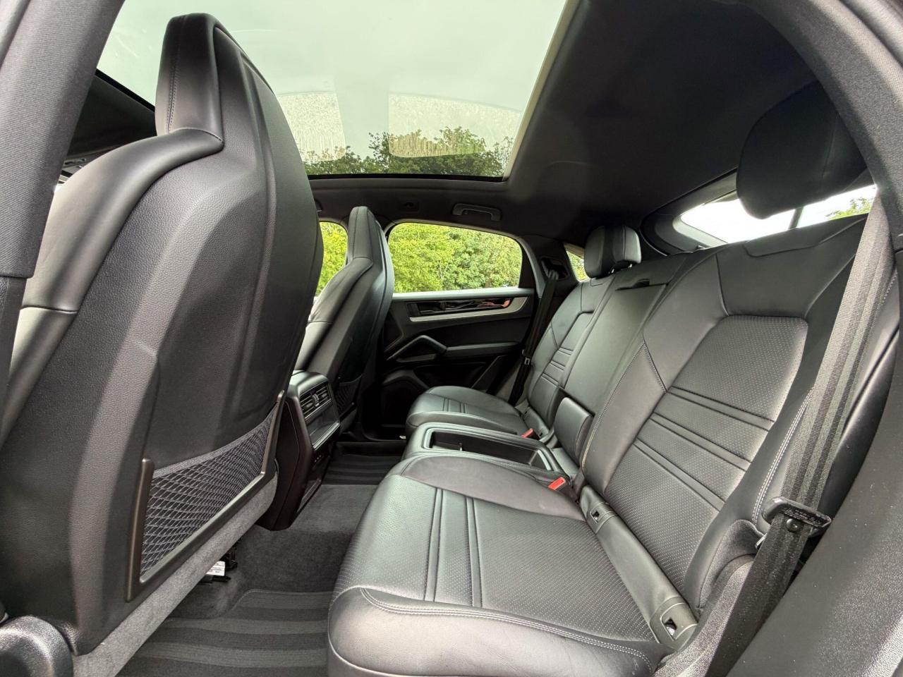 2024 Porsche 3.0 V6 E-Hybrid 25.9kWh TiptronicS 4WD Euro 6 (s/s) 5dr