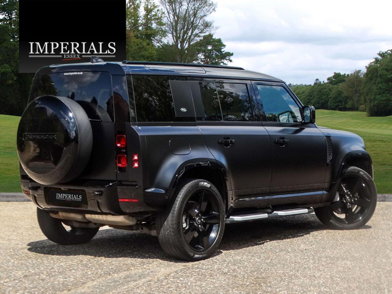 2023 Land Rover 3.0 D300 MHEV X-Dynamic SE Auto 4WD Euro 6 (s/s) 5dr