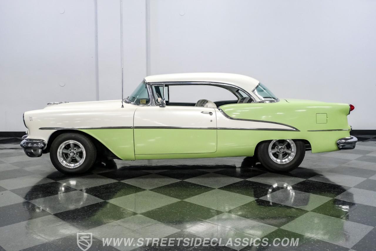 1955 Oldsmobile Deluxe 88 Holiday Coupe