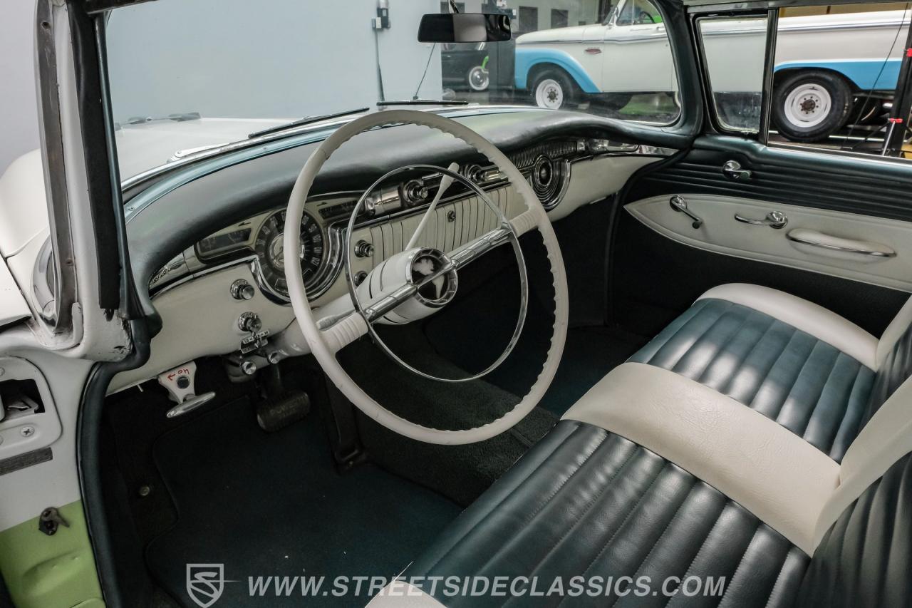 1955 Oldsmobile Deluxe 88 Holiday Coupe