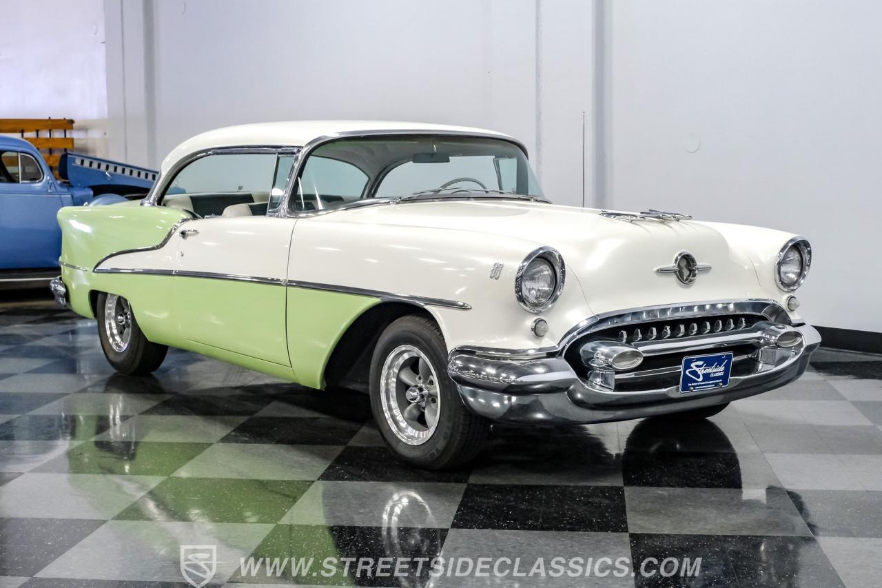 1955 Oldsmobile Deluxe 88 Holiday Coupe